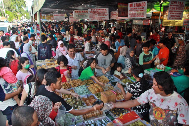 Hasil gambar untuk pasar ramadhan