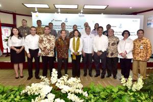 Menteri BUMN Rini Soemarno usai pembahasan akuisisi Pertagas oleh PGN (Foto: Dok BUMN)